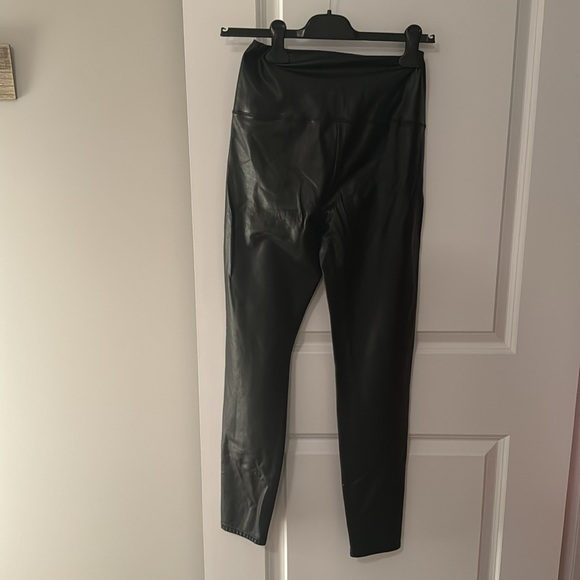 Wilfred free faux leather leggings - Picture 4 of 4